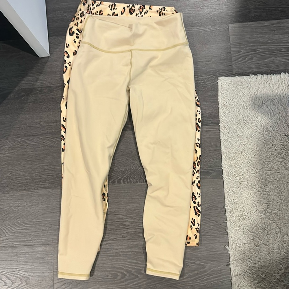 Fabletics leggings